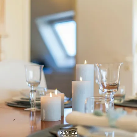 Sandsedge - With Amazing Rooftop Terrace Apartment *